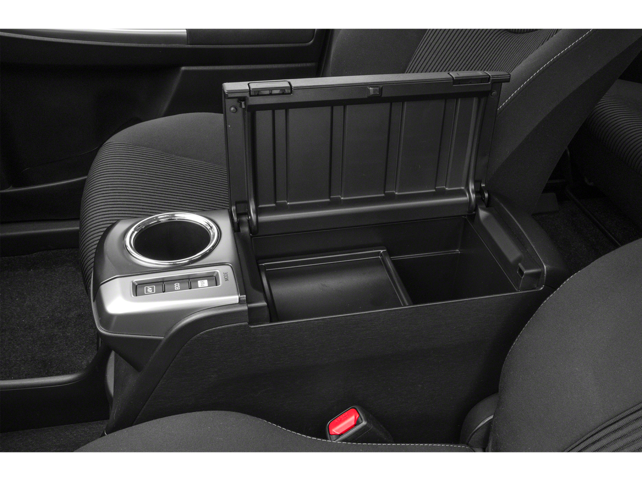 2015 Toyota Prius v Three