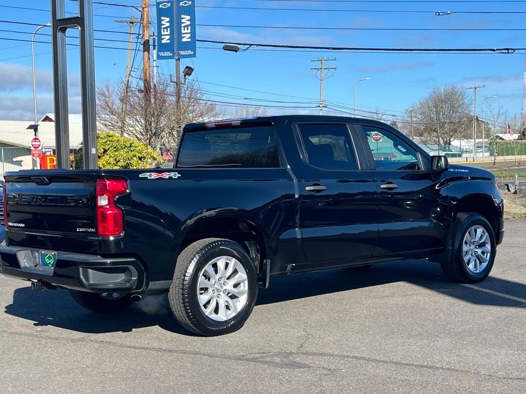 2022 Chevrolet Silverado 1500 Custom