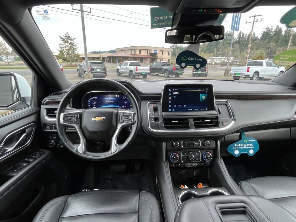 2023 Chevrolet Suburban LT