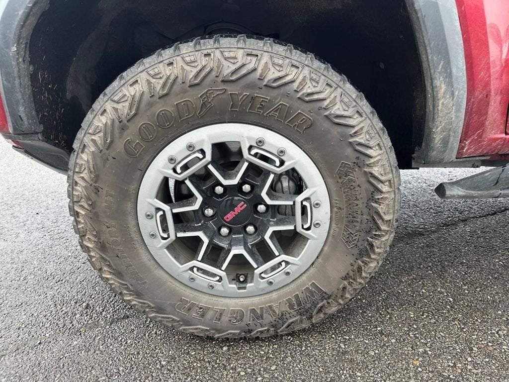 2023 GMC Canyon AT4X