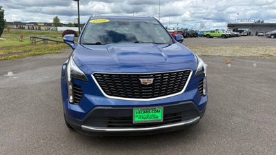 2022 Cadillac XT4 Premium Luxury