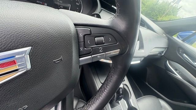2022 Cadillac XT4 Premium Luxury