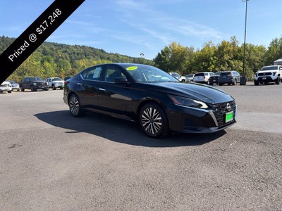 2023 Nissan Altima 2.5 SV