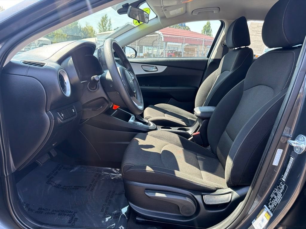 2024 Kia Forte LXS