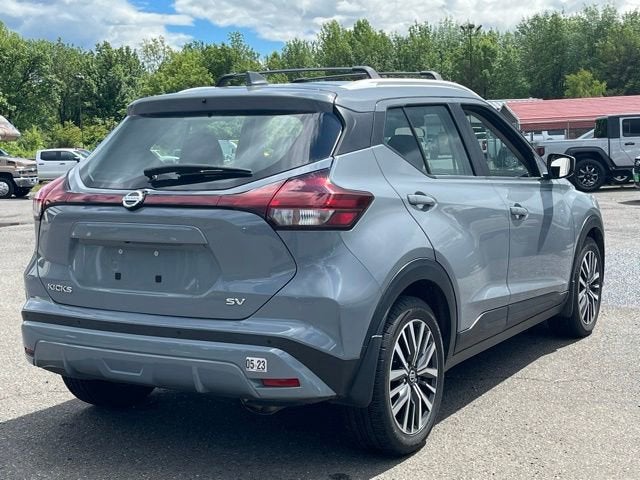 2021 Nissan Kicks SV Xtronic CVT