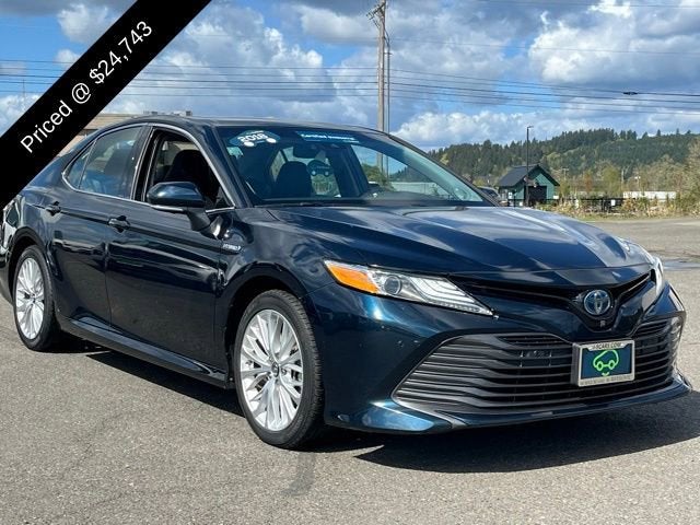 2018 Toyota Camry Hybrid XLE