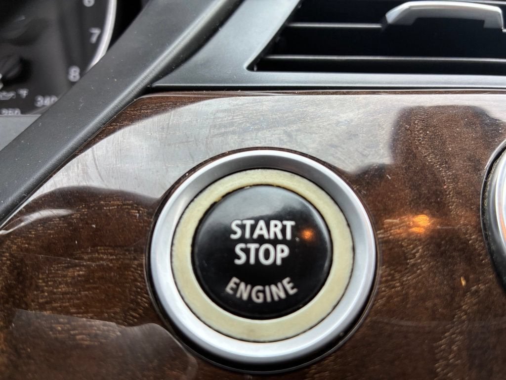 2011 BMW Z4 sDrive30i