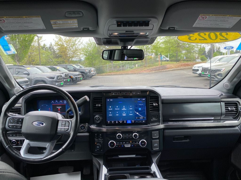 2023 Ford F-350SD Lariat