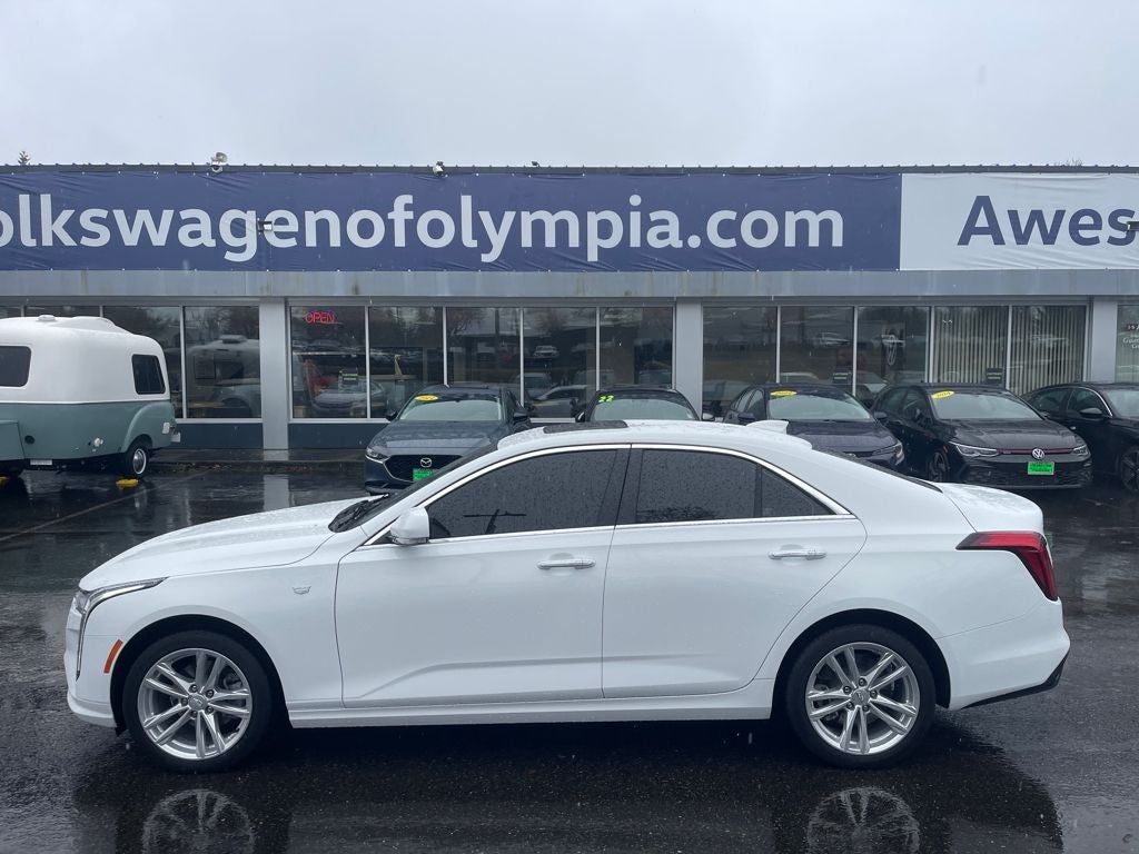 2025 Cadillac CT4 Luxury