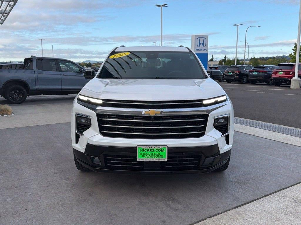 2025 Chevrolet Traverse AWD High Country