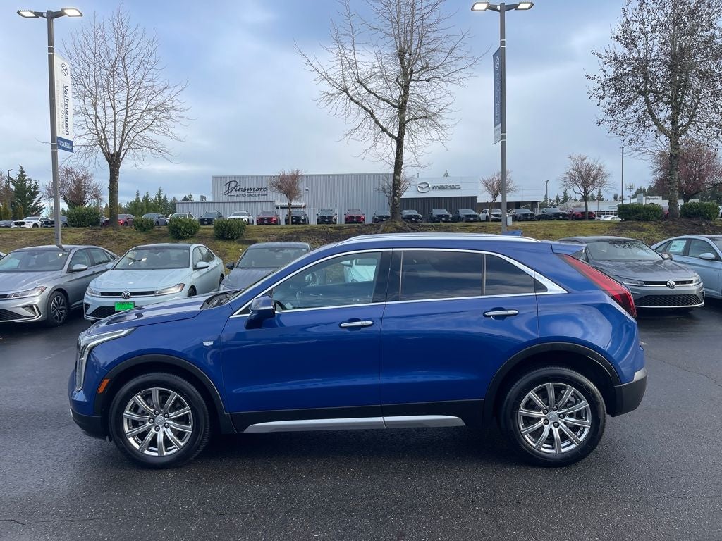 2022 Cadillac XT4 Premium Luxury