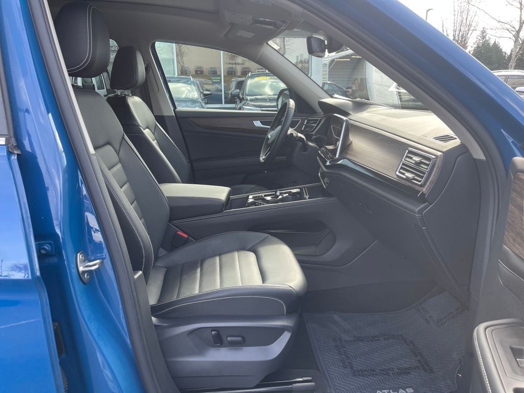 2025 Volkswagen Atlas 2.0T SEL