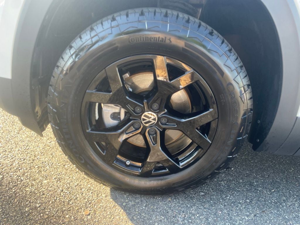 2024 Volkswagen Atlas 2.0T Peak Edition SE w/Technology