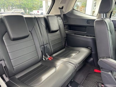 2023 Volkswagen Atlas 3.6L V6 SEL Premium R-Line