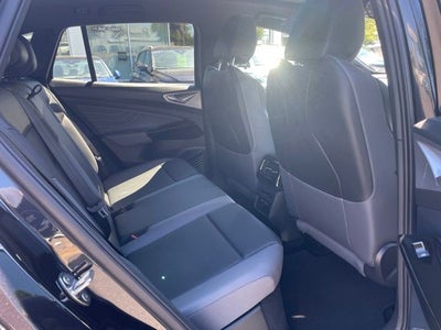2023 Volkswagen ID.4 Pro S Plus