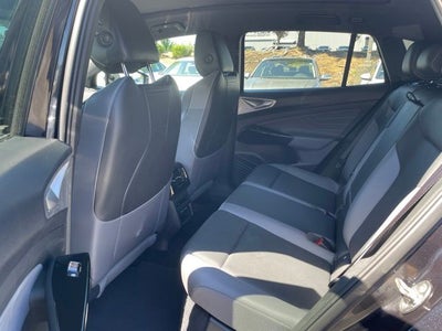 2023 Volkswagen ID.4 Pro S Plus