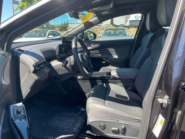 2023 Volkswagen ID.4 Pro S Plus