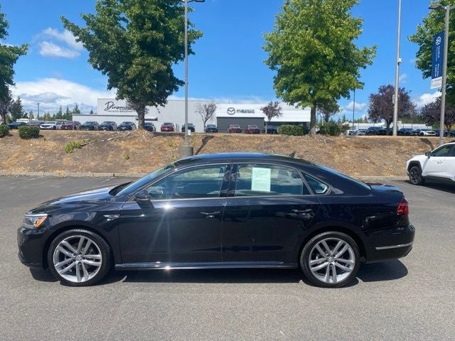 2018 Volkswagen Passat 2.0T R-Line