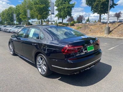 2018 Volkswagen Passat 2.0T R-Line