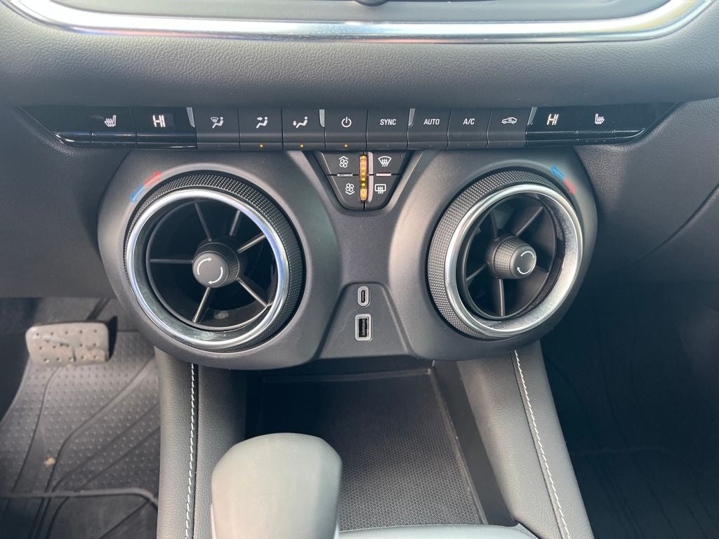 2025 Chevrolet Blazer LT