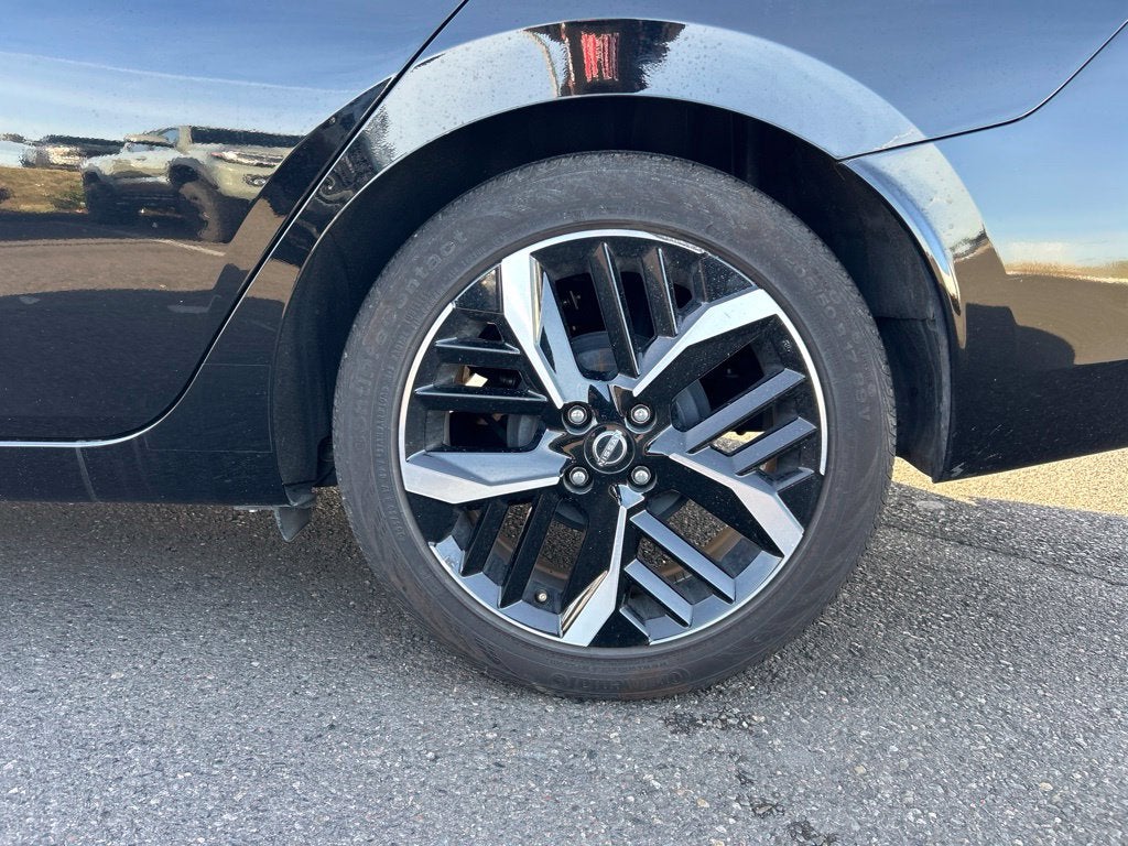 2024 Nissan Versa 1.6 SR