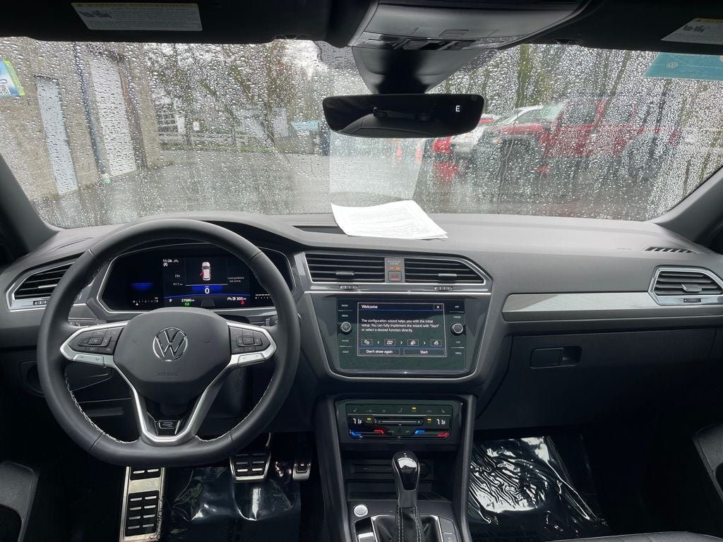 2023 Volkswagen Tiguan 2.0T SE R-Line Black