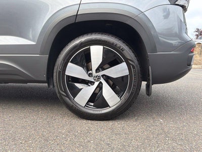 2025 Volkswagen Taos S