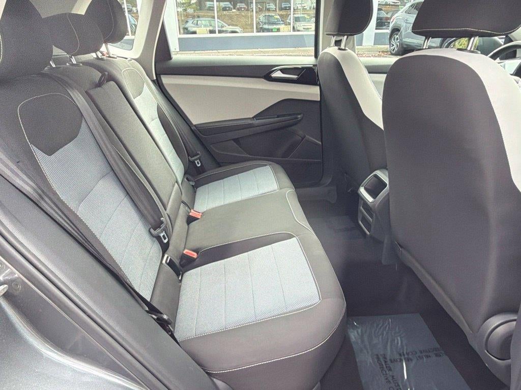 2025 Volkswagen Taos S
