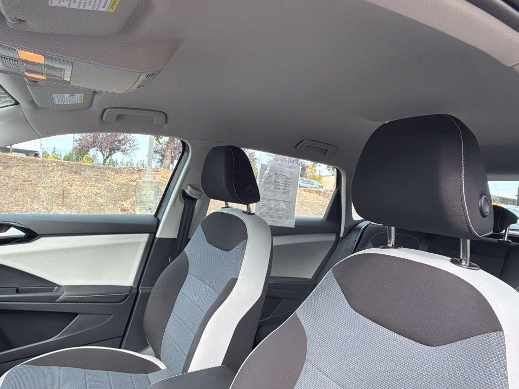 2025 Volkswagen Taos S