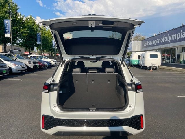 2025 Volkswagen Tiguan 2.0T SE R-Line Black