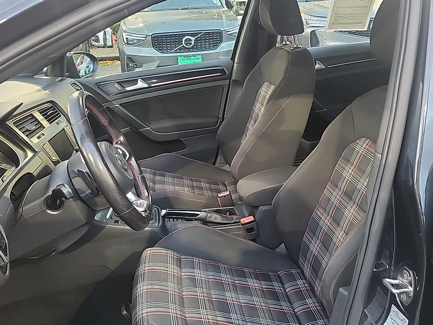 2017 Volkswagen Golf GTI Autobahn