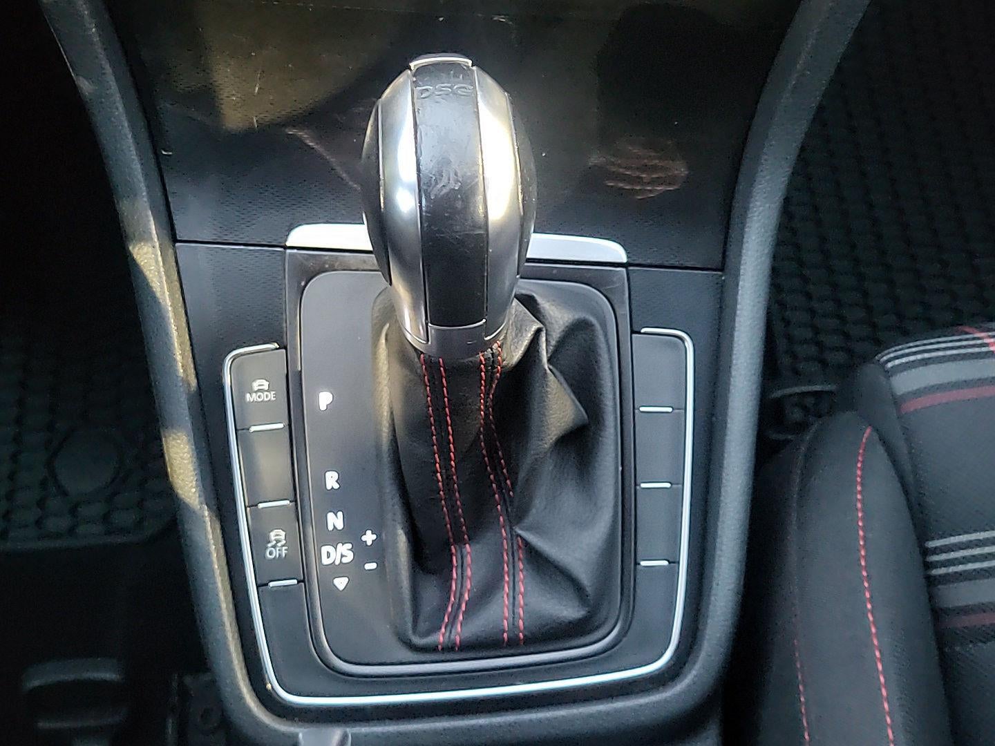 2017 Volkswagen Golf GTI Autobahn
