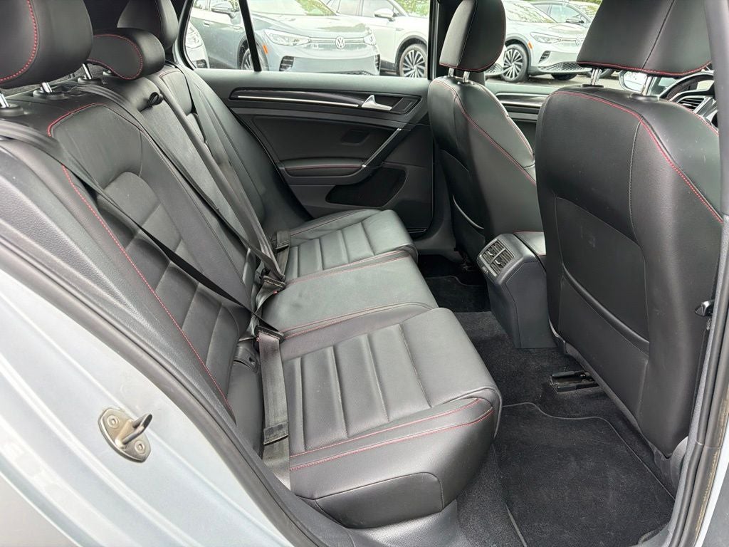 2017 Volkswagen Golf GTI Autobahn