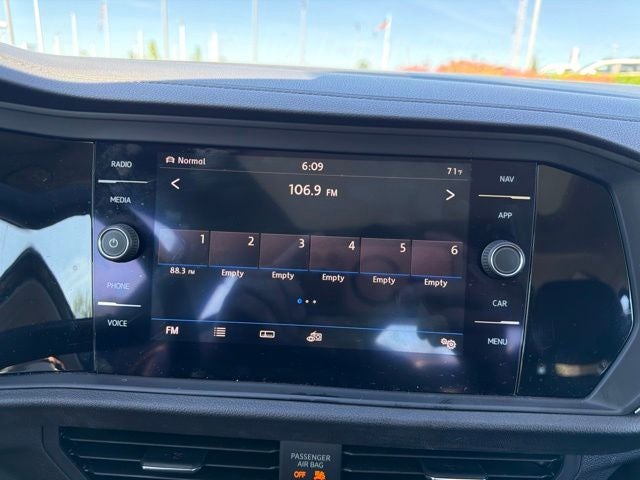 2019 Volkswagen Jetta SEL Premium