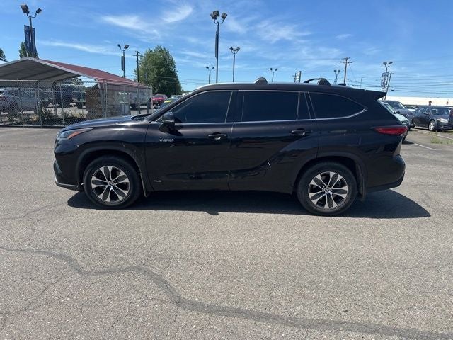 2021 Toyota Highlander Hybrid XLE