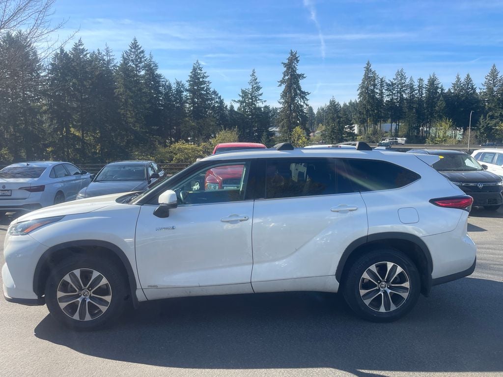 2021 Toyota Highlander Hybrid XLE