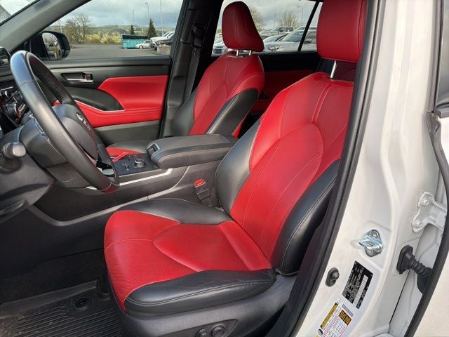 2023 Toyota Highlander XSE