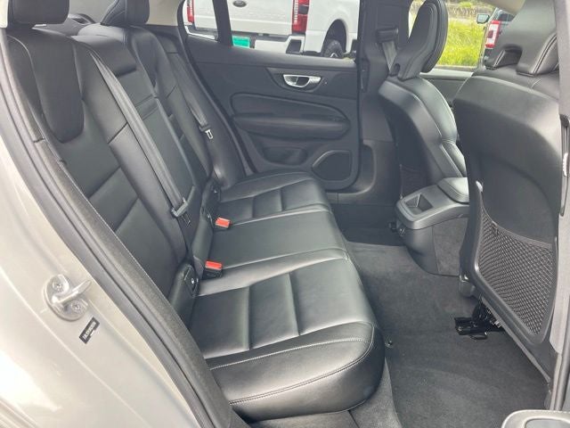 2024 Volvo S60 B5 Core Dark Theme
