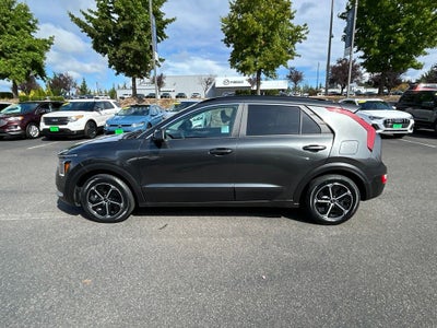 2025 Kia Niro LX