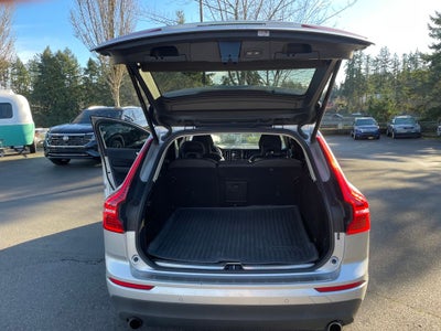 2018 Volvo XC60 T6 Momentum