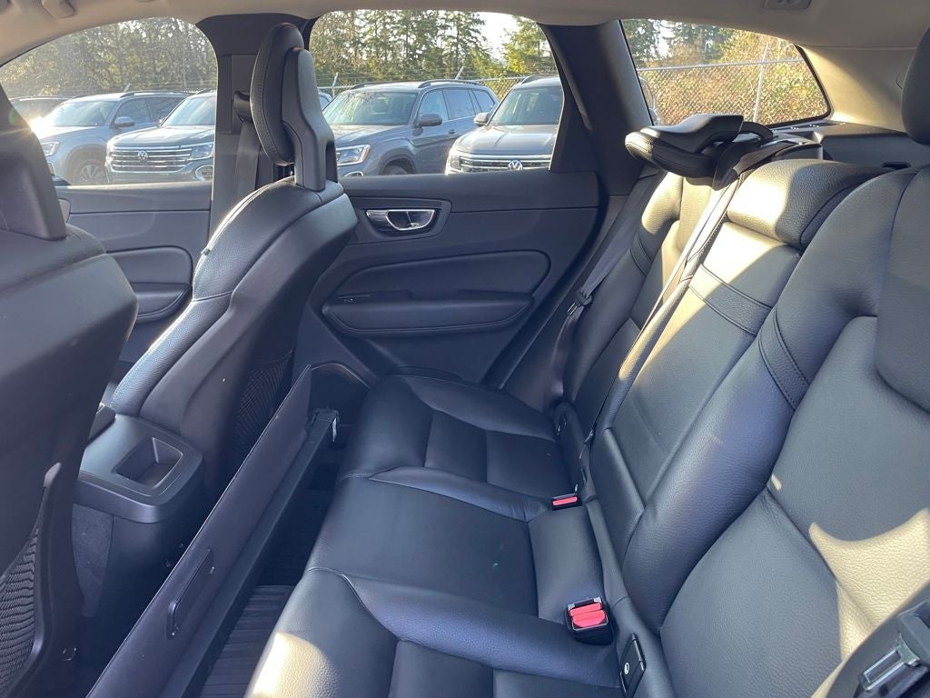 2018 Volvo XC60 T6 Momentum