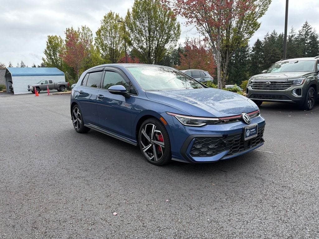 2025 Volkswagen Golf GTI 2.0T SE