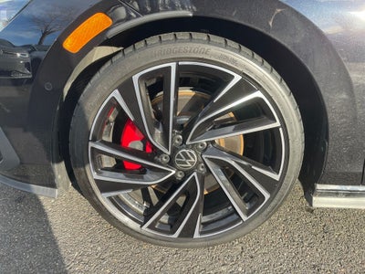 2024 Volkswagen Golf GTI Autobahn