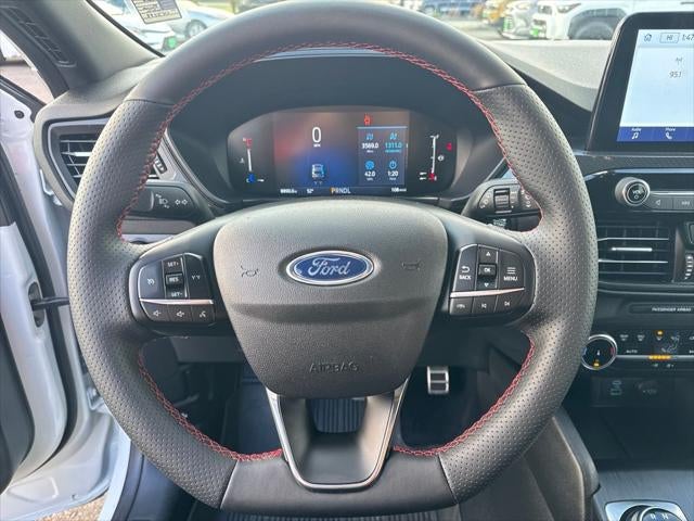 2023 Ford Escape Hybrid ST-Line