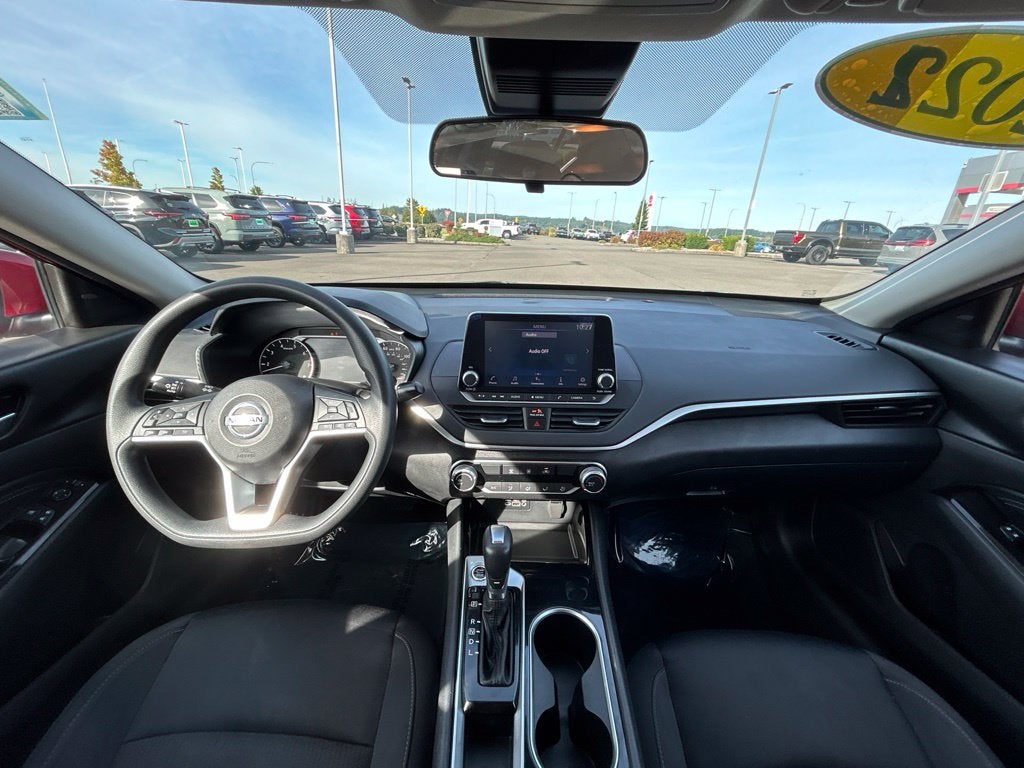 2021 Nissan Altima 2.5 SV