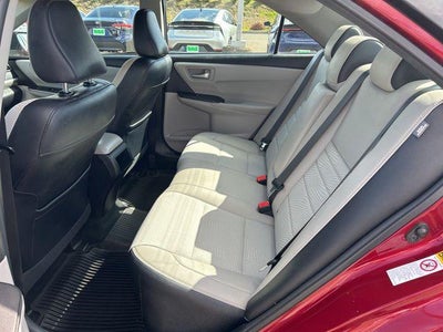2016 Toyota Camry SE