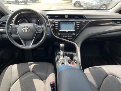 2020 Toyota Camry Hybrid LE