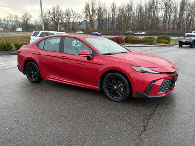 2025 Toyota Camry 4D SEDAN HYBRID SE AWD (2553)