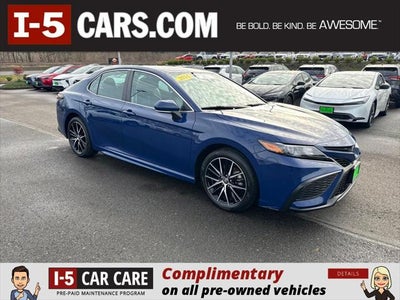 2024 Toyota Camry SE