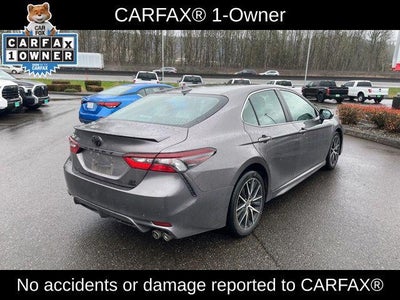 2022 Toyota Camry SE